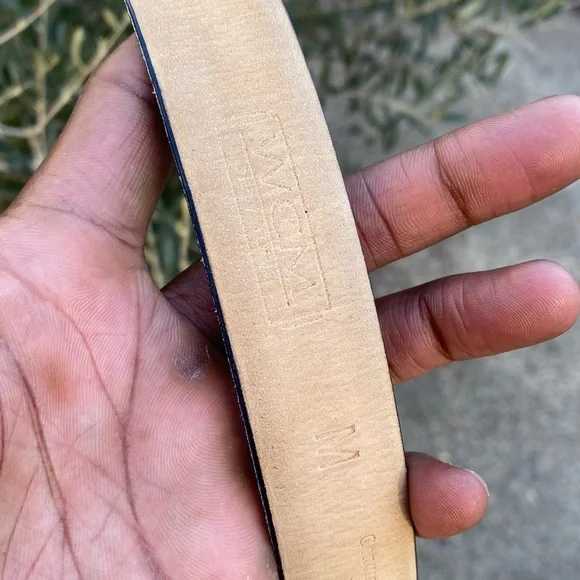 VTG WCM New York 🇮🇹 Calfskin Belt Sz M or 28